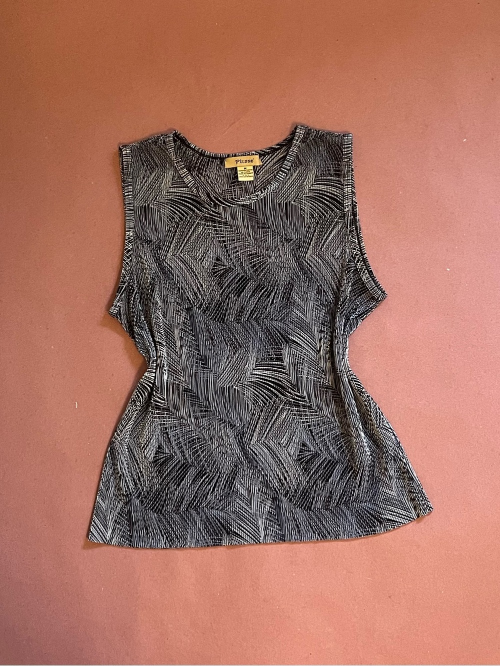 Black & White Patterned Sleeveless Tank Top